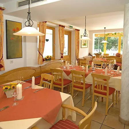 Wohlfuhlhotel Tannenhof Piesendorf